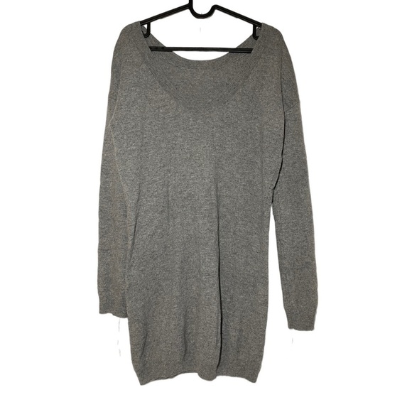 COPY - 𝅺T. Babaton Knitted Sweater Dress size S - Picture 4 of 7